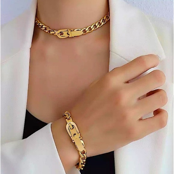 Minimalist Gold 18K Belt Buckle Design, Chain Link Choker, Matching Bracelet - Picture 1 of 14